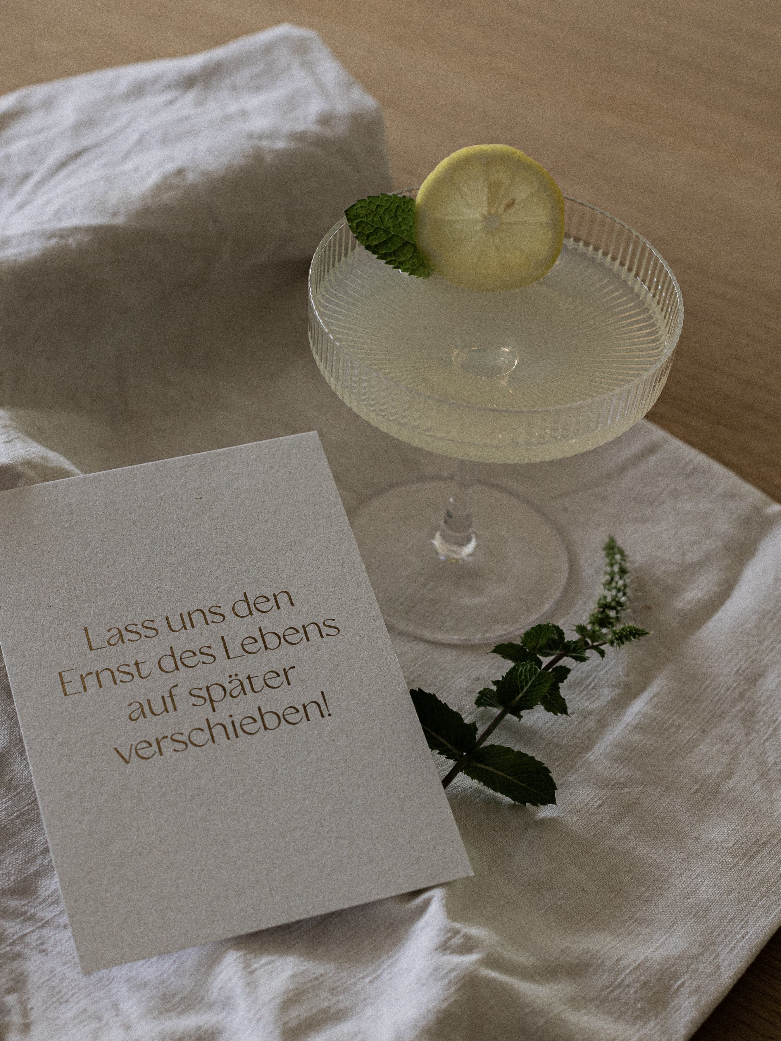 Schweizer Papeterie – Lass uns den Ernst des Lebens auf später verschieben | Studio Wiis