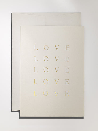 Schlichte Letterpress Karte mit Aufschrift Love | Studio Wiis