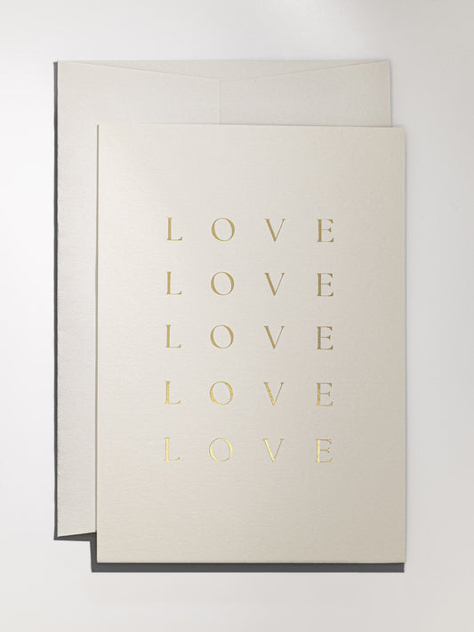 Schlichte Letterpress Karte mit Aufschrift Love | Studio Wiis