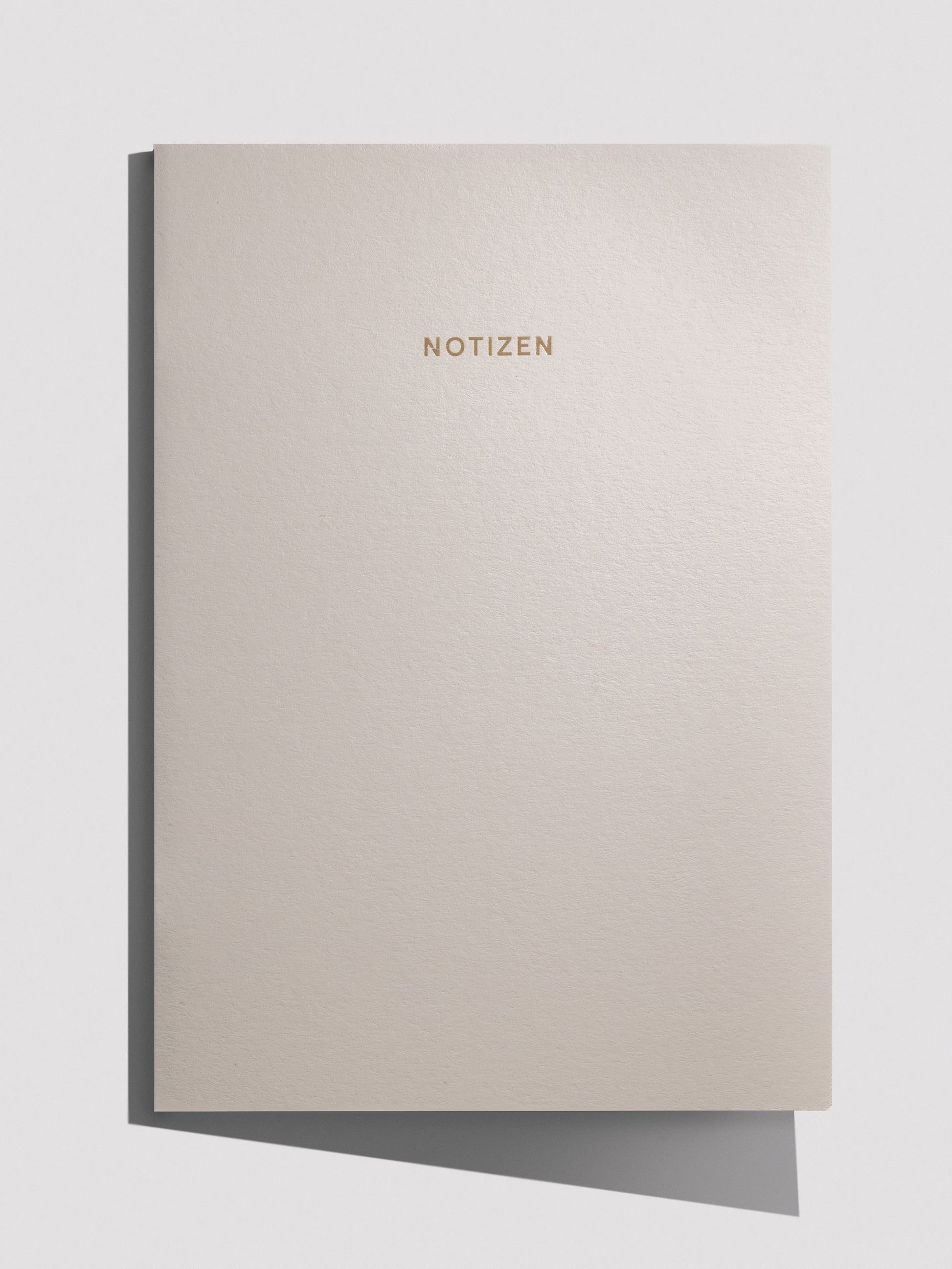 Beiges handgefertigtes Notizheft „Notizen“  in minimalistischem Design | Studio Wiis